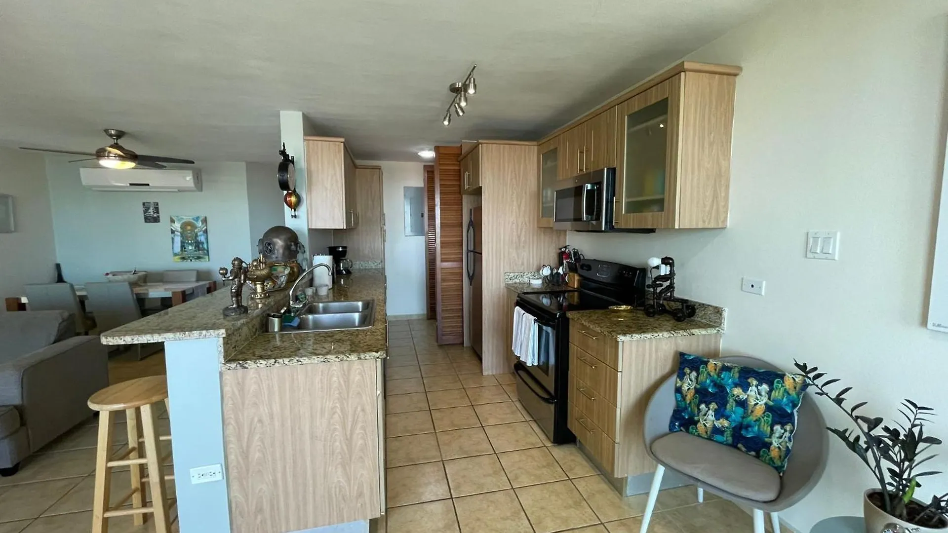 506 Ocean & Marina Views 3 Bedroom 2 Bathroom Lux Fajardo